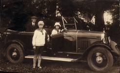 Henryk z synami Aleksandrem i Stefanem - Pisarowce 1931